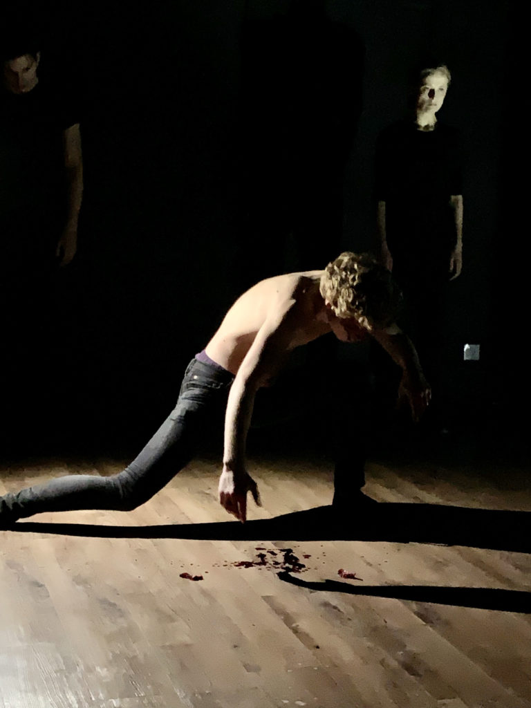 ANNONCER LA CATASTROPHE (3) @Marcus Borja ANNONCER LA CATASTROPHE @Marcus Borja