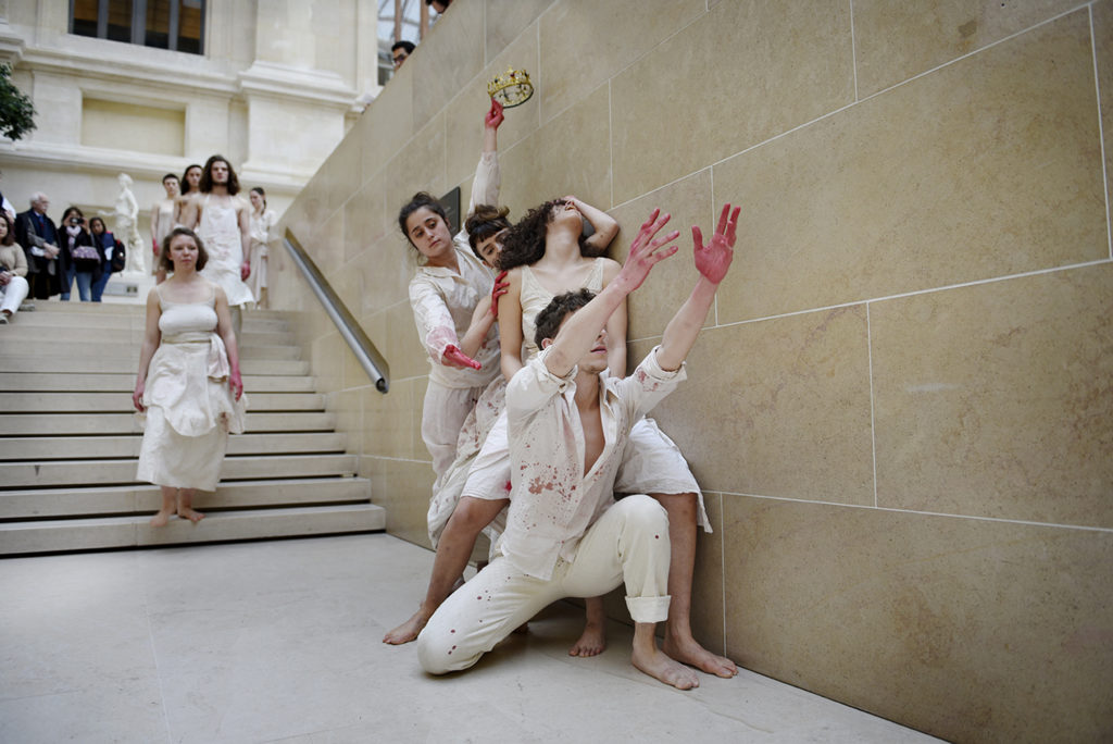 Les Jeunes 0nt la Parole. Opération "Les Jeunes ont la parole" (JOP), au sein du musée du Louvre. Musée du Louvre, Paris - Marcus Borja