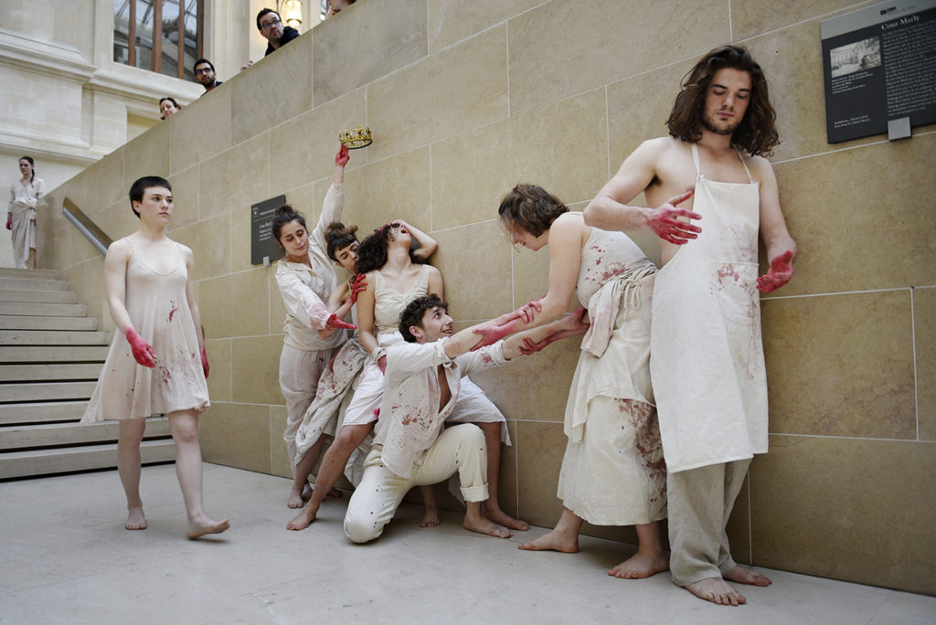 Les Jeunes 0nt la Parole. Opération "Les Jeunes ont la parole" (JOP), au sein du musée du Louvre. Musée du Louvre, Paris